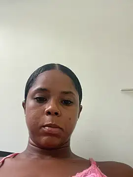 LIA PARKERR online show from 28, 4, 2026