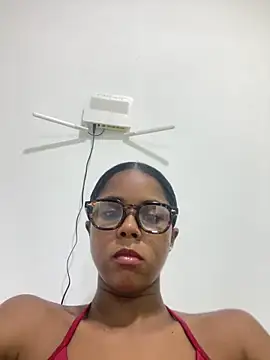 LIA PARKERR online show from 12, 3, 2026