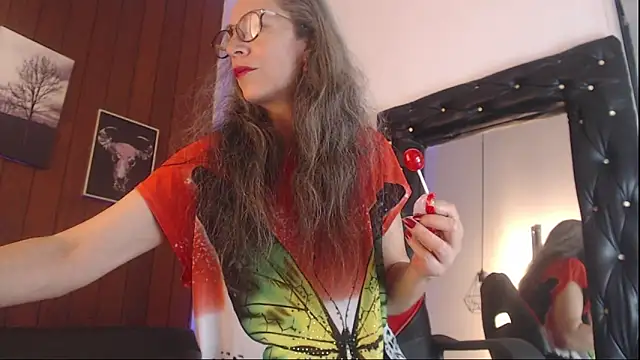 laurasofia45 online show from 10, 2, 2026