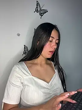 Tammy8 online show from 3, 3, 2026