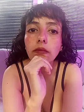Snapshot of Eva_Err chatting on 13, 3, 2026 Eva Err online show from 13, 3, 2026