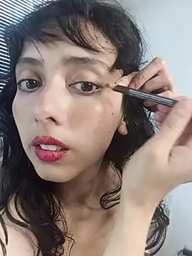 Snapshot of Eva_Err chatting on 22, 5, 2026 Eva Err online show from 22, 5, 2026