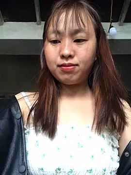 honeyyy110 online show from 8, 2, 2026