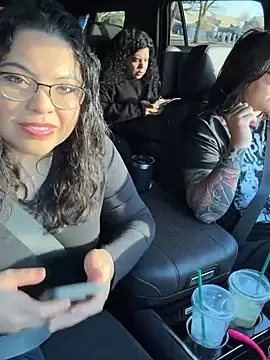 KittyTatts online show from 6, 2, 2026