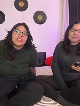 KittyTatts online show from 8, 3, 2026