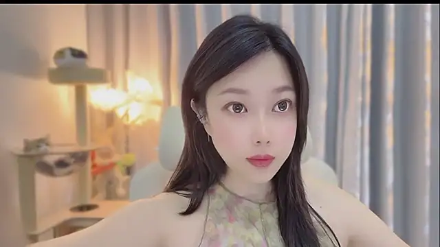 Snapshot of Yumi_yuni chatting on 31, 5, 2026 Yumi yuni online show from 31, 5, 2026