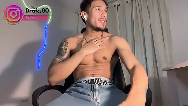 rafael stone11 online show from 25, 4, 2026