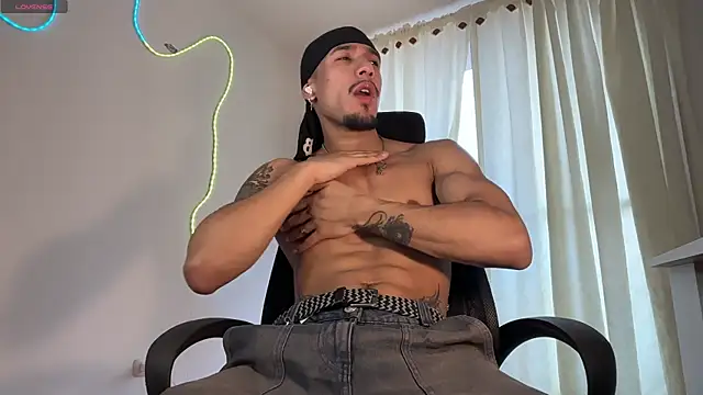 rafael stone11 online show from 18, 4, 2026