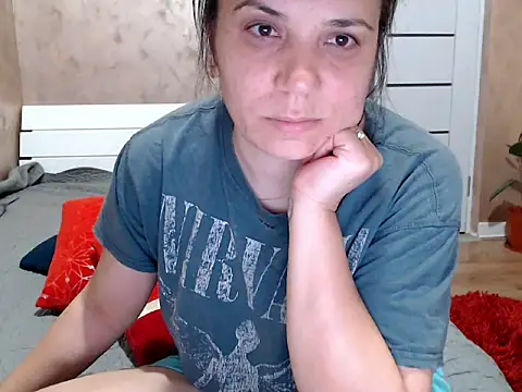 Snapshot of LorraGrey chatting on 2, 5, 2026 LorraGrey online show from 2, 5, 2026