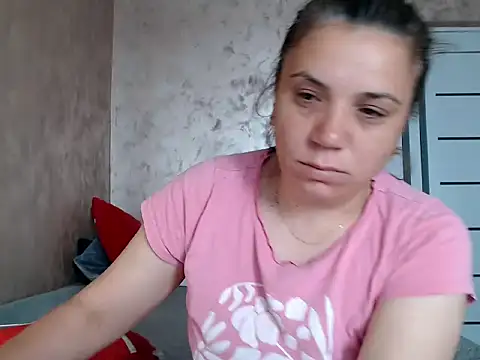 Snapshot of LorraGrey chatting on 4, 6, 2026 LorraGrey online show from 4, 6, 2026