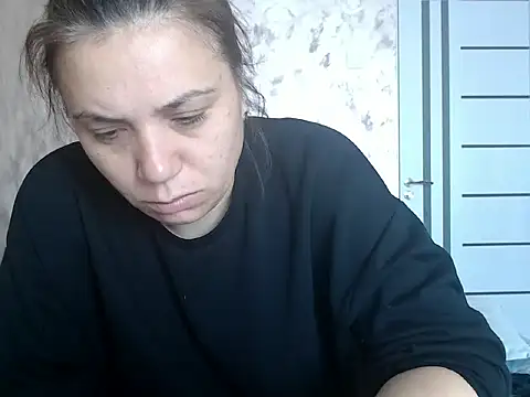 Snapshot of LorraGrey chatting on 18, 5, 2026 LorraGrey online show from 18, 5, 2026
