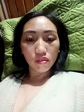 hot-luna- online show from 2, 4, 2026