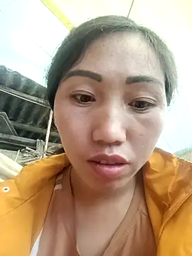 hot-luna- online show from 27, 2, 2026