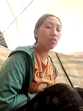 hot-luna- online show from 24, 2, 2026