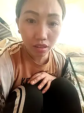 hot-luna- online show from 28, 2, 2026