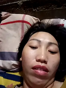 hot-luna- online show from 18, 2, 2026