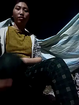 hot-luna- online show from 18, 2, 2026