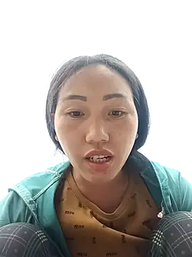 hot-luna- online show from 27, 3, 2026