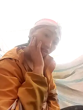 hot-luna- online show from 11, 2, 2026