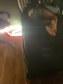 Indian-gentleman teen online show from 13, 4, 2026