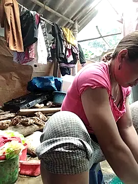 Bella-222 online show from 13, 4, 2026