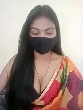 Snapshot of BomBabe chatting on 9, 5, 2026 BomBabe online show from 9, 5, 2026
