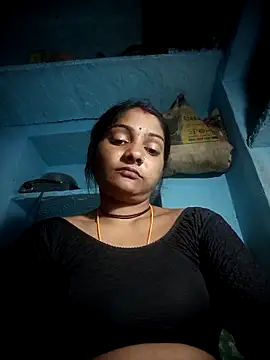 Hotty raghni online show from 1, 3, 2026