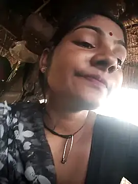 Hotty raghni online show from 12, 2, 2026