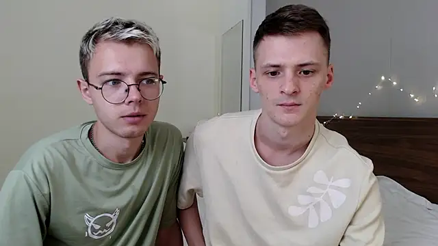 NikiKerryCum online show from 11, 2, 2026