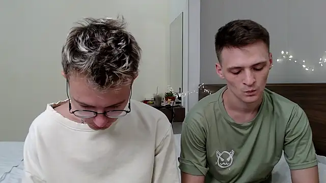 NikiKerryCum online show from 13, 3, 2026