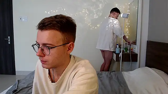 Snapshot of NikiKerryCum chatting on 10, 7, 2026 NikiKerryCum online show from 10, 7, 2026