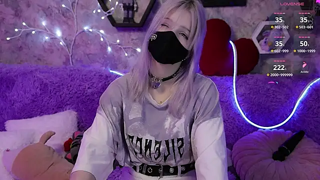 Yunakiss online show from 18, 3, 2026