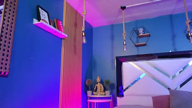 Ladyy brownn online show from 15, 4, 2026