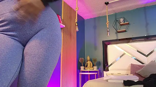 Ladyy brownn online show from 4, 5, 2026