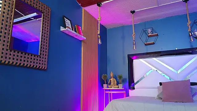 Ladyy brownn online show from 20, 4, 2026