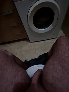 Heyyo3 online show from 15, 2, 2026