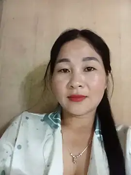 Snapshot of Dunk-namic chatting on 7, 5, 2026 Dunk-namic online show from 7, 5, 2026