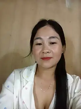 Snapshot of Dunk-namic chatting on 8, 5, 2026 Dunk-namic online show from 8, 5, 2026