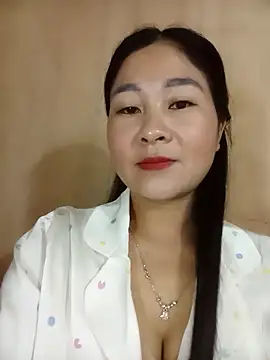 Snapshot of Dunk-namic chatting on 10, 5, 2026 Dunk-namic online show from 10, 5, 2026