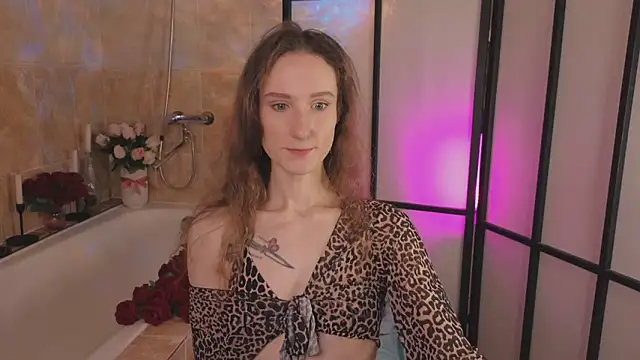Snapshot of AriaLiko chatting on 8, 5, 2026 AriaLiko online show from 8, 5, 2026
