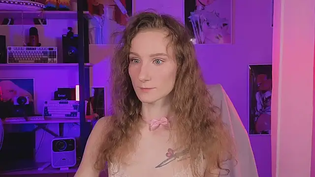 Snapshot of AriaLiko chatting on 4, 6, 2026 AriaLiko online show from 4, 6, 2026