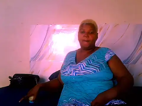 treasure hunny online show from 24, 3, 2026