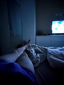 latya111 online show from 4, 2, 2026