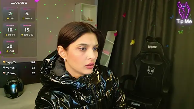 Eva Sterling  online show from 13, 4, 2026