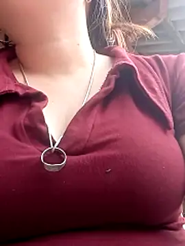 emlylyxinh online show from 13, 2, 2026