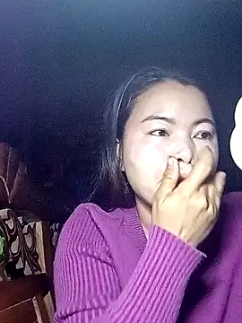 emlylyxinh online show from 19, 2, 2026