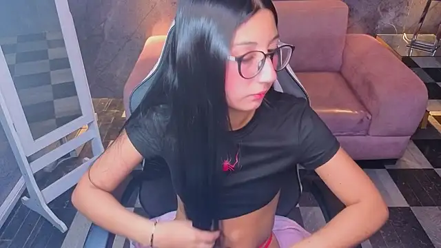 Sophie jones b online show from 22, 4, 2026