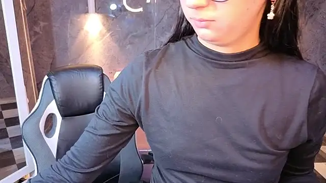 Sophie jones b online show from 10, 4, 2026