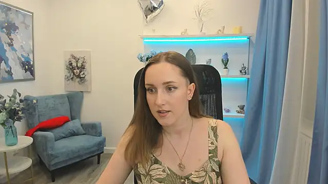 Snapshot of CaseyTerini chatting on 3, 6, 2026 CaseyTerini online show from 3, 6, 2026