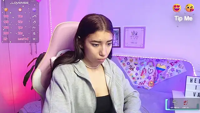 Sofiagomez777 online show from 9, 3, 2026